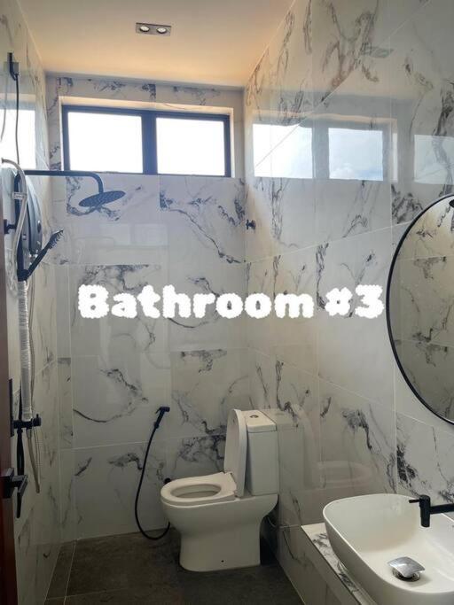 Allure Villa Cempaka Private Pool クアンタン エクステリア 写真